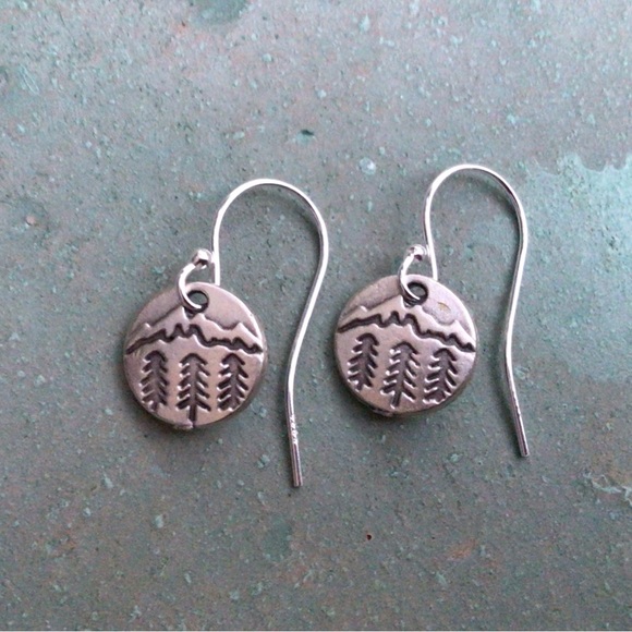 Sterling Silver Sundance charm earrings - Picture 4 of 8